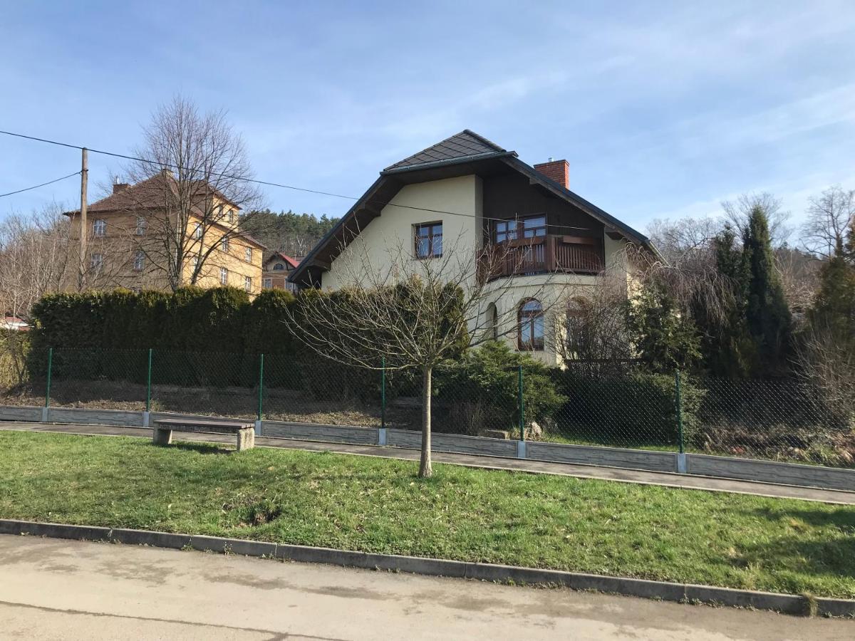 Dum U Koupaliste Ceska Kamenice Exterior foto